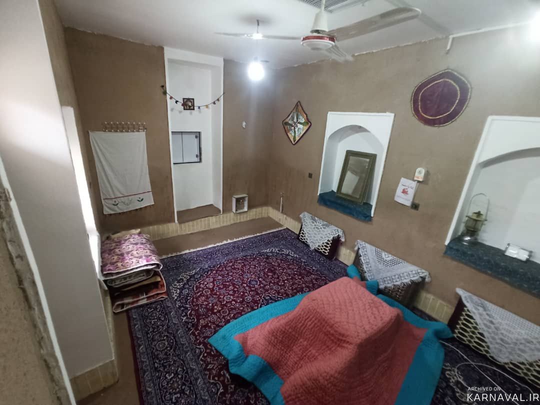 اقامتگاه بومگردی وارُن "اتاق شاهنشین" اقامتگاه بومگردی وارُن "اتاق شاهنشین"