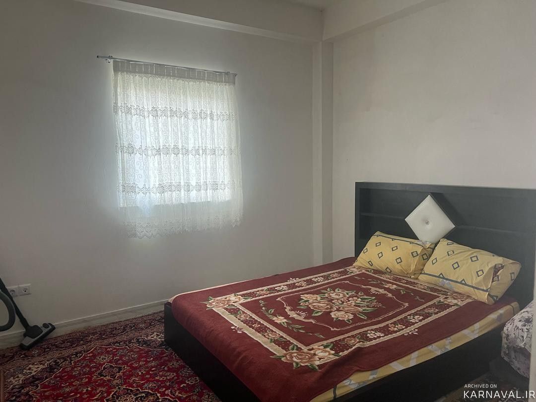 ویلای نوساز، دارای بافت کوه پایه‌ای