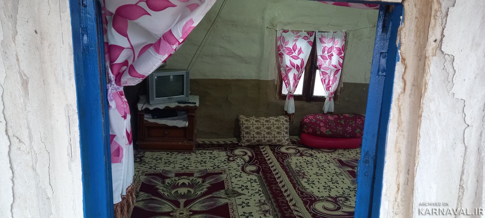 کلبه جنگلی در دل جنگل هیرکانی کلبه جنگلی در دل جنگل هیرکانی