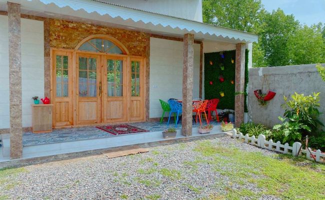 ویلای دنج و نوساز با دسترسی مطلوب ویلای دنج و نوساز با دسترسی مطلوب