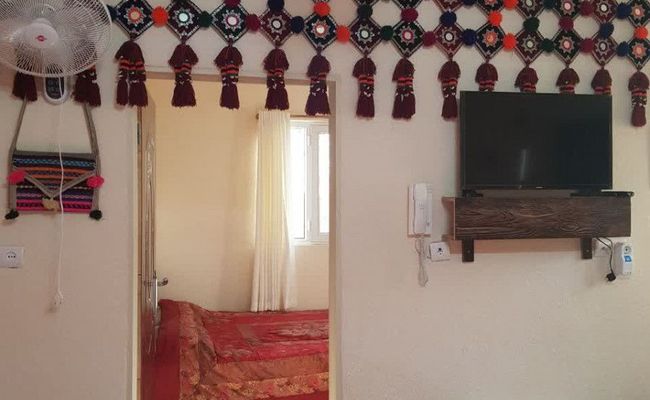 اقامتگاه بومگردی روژان، سوئیت بلوچستان اقامتگاه بومگردی روژان، سوئیت بلوچستان