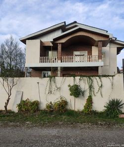 ویلای دو خوابه دنج با امکانات رفاهی کامل ویلای دو خوابه دنج با امکانات رفاهی کامل