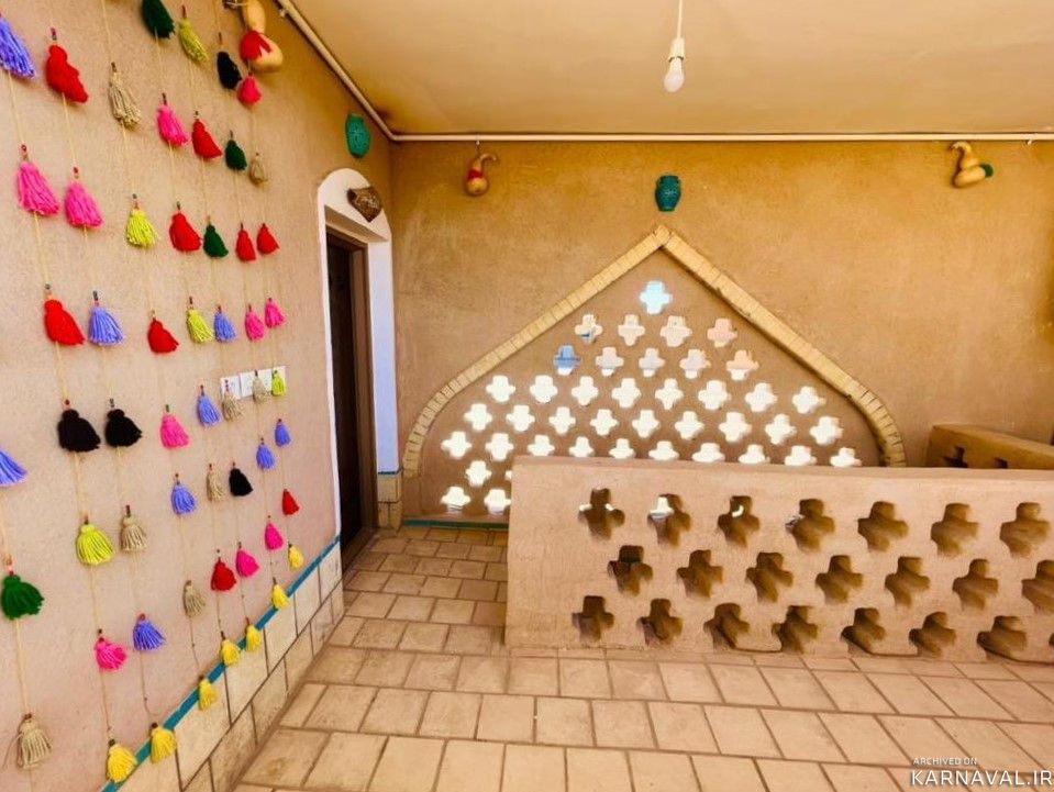 مجموعه بومگردی راوی کویر مصر "اتاق "گل‌اناری"