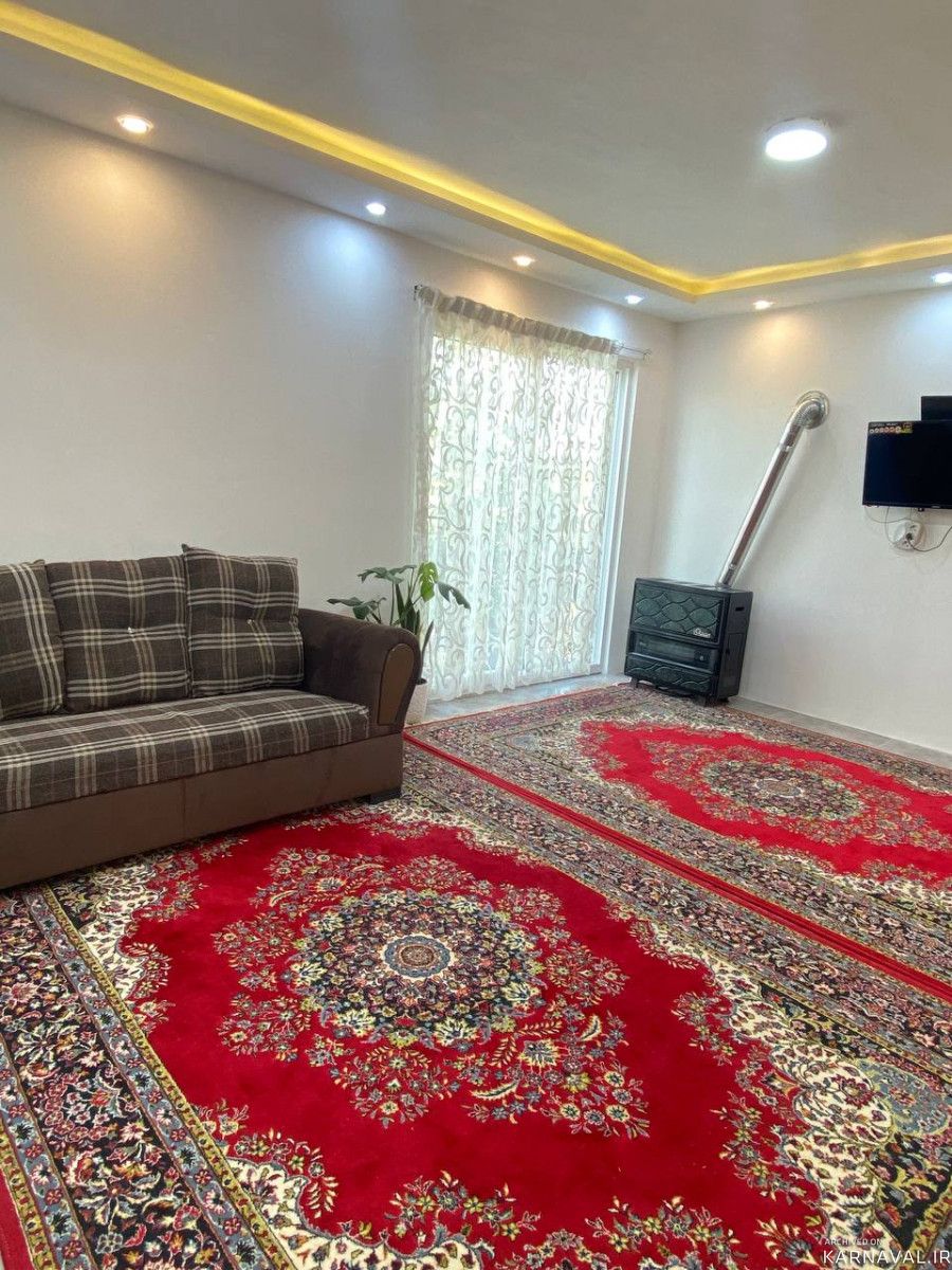 کلبه نقلی بهشتِ طلوع کلبه نقلی بهشتِ طلوع