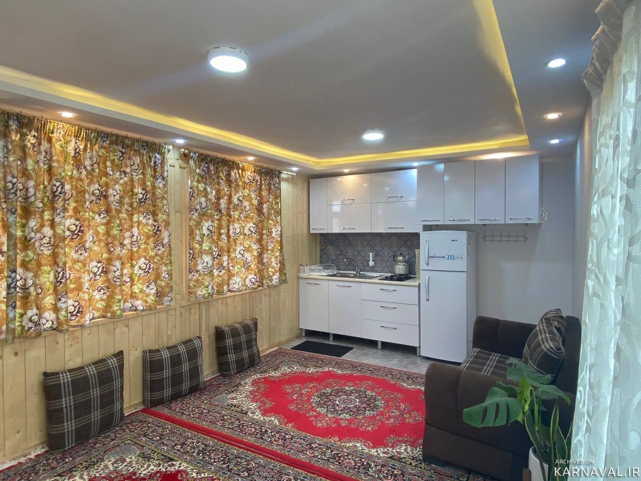 کلبه نقلی بهشتِ طلوع کلبه نقلی بهشتِ طلوع