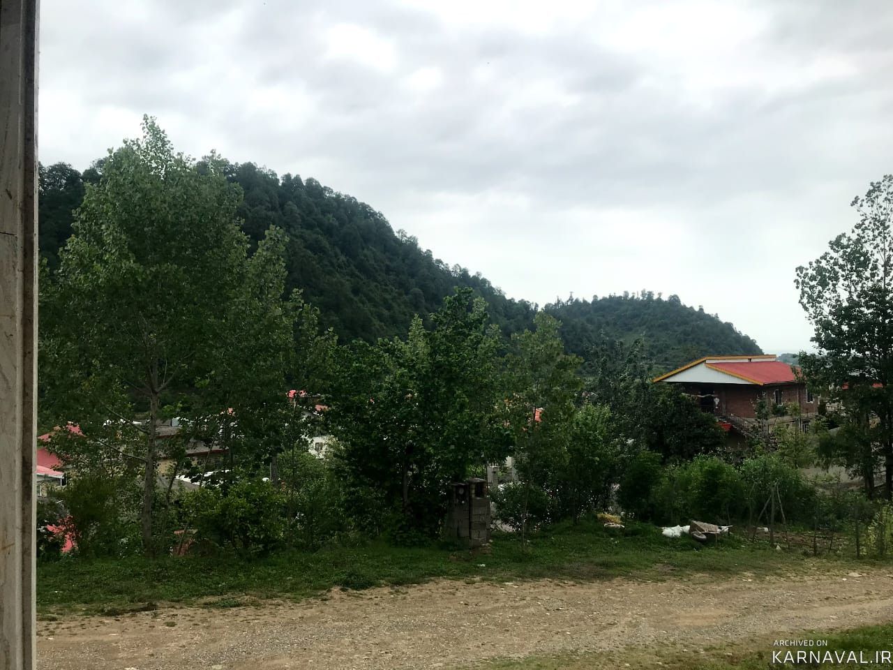 ویلای دوخوابه دنج و مدرن با تراسی دلباز