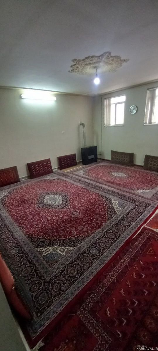 واحد آپارتمانی دو طبقه، دارای تراسی بزرگ