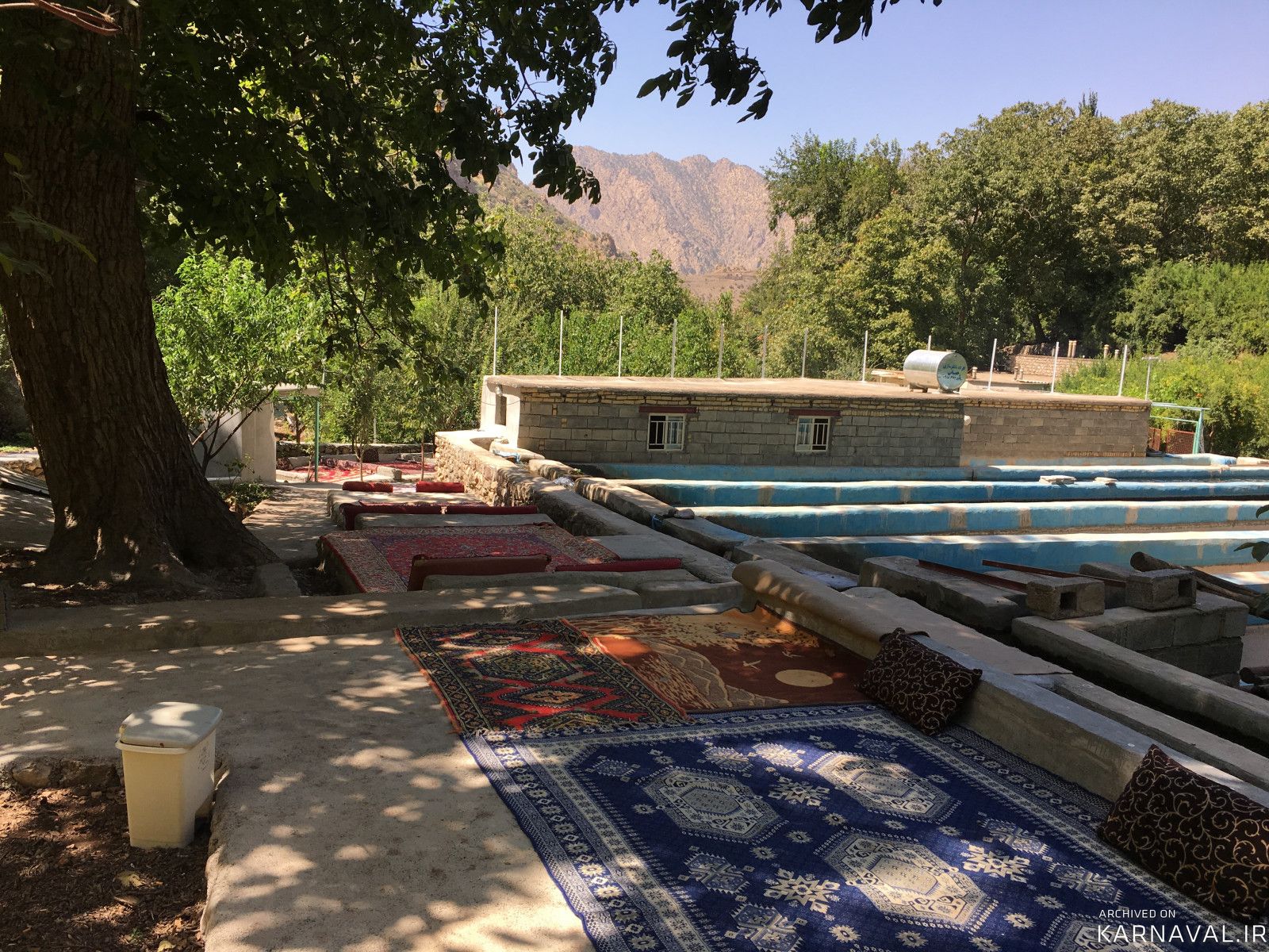 سوئیت چشمه مارو داریان