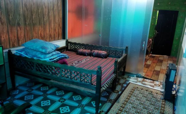 اقامتگاه سنتی، واحد 85 متری سمت چپ اقامتگاه سنتی، واحد 85 متری سمت چپ