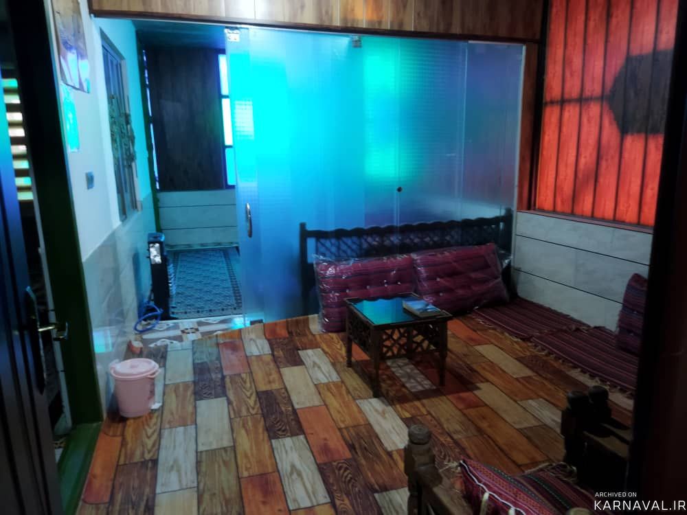 اقامتگاه سنتی، واحد 85 متری سمت چپ