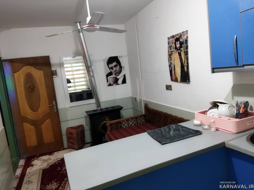 اقامتگاه سنتی، واحد 85 متری سمت چپ