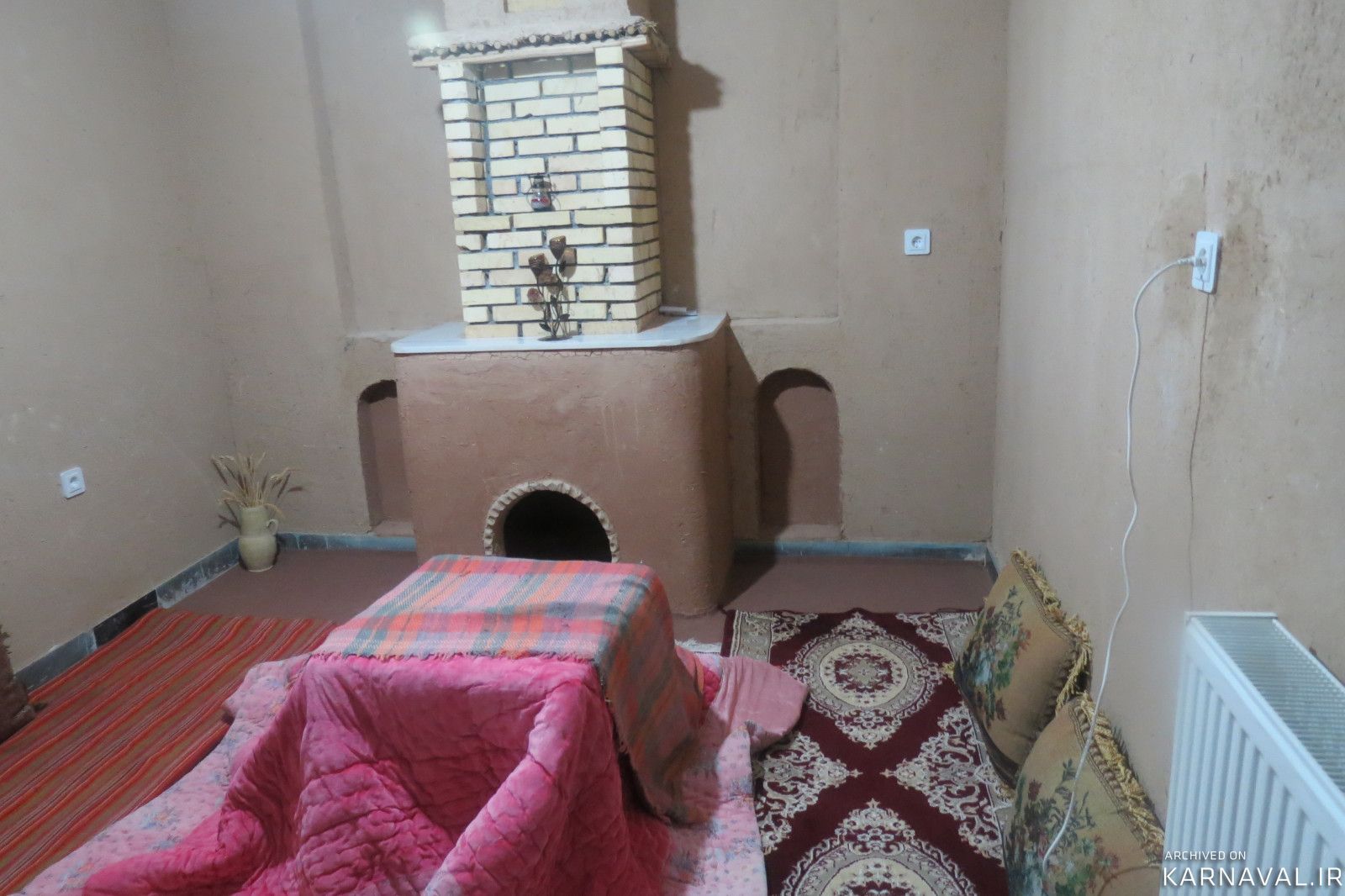 اتاق (2) اقامتگاه بومگردی بی بی مریم