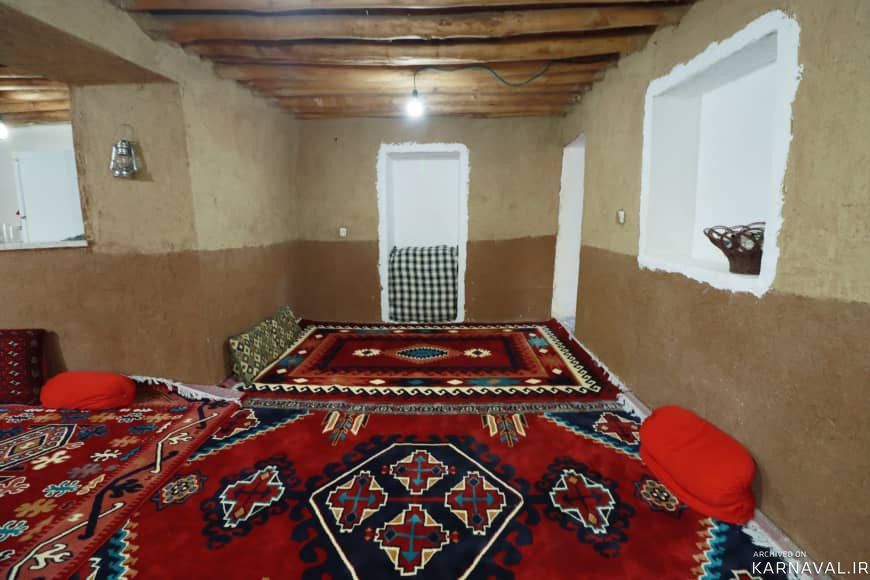 خانه ای دنج و دربست با حیاطی دلباز
