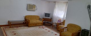 منزل ویلایی تک خواب دارای حیاطی دلباز منزل ویلایی تک خواب دارای حیاطی دلباز
