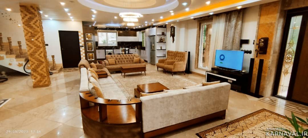 عمارتی پنج خواب مستر و استخر سرپوشیده آبگرم عمارتی پنج خواب مستر و استخر سرپوشیده آبگرم