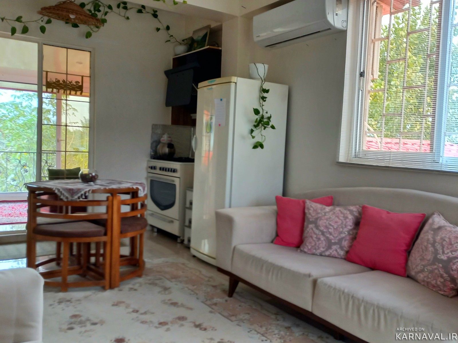 ویلای تک خواب نوساز با منظره‌ی کوهستان