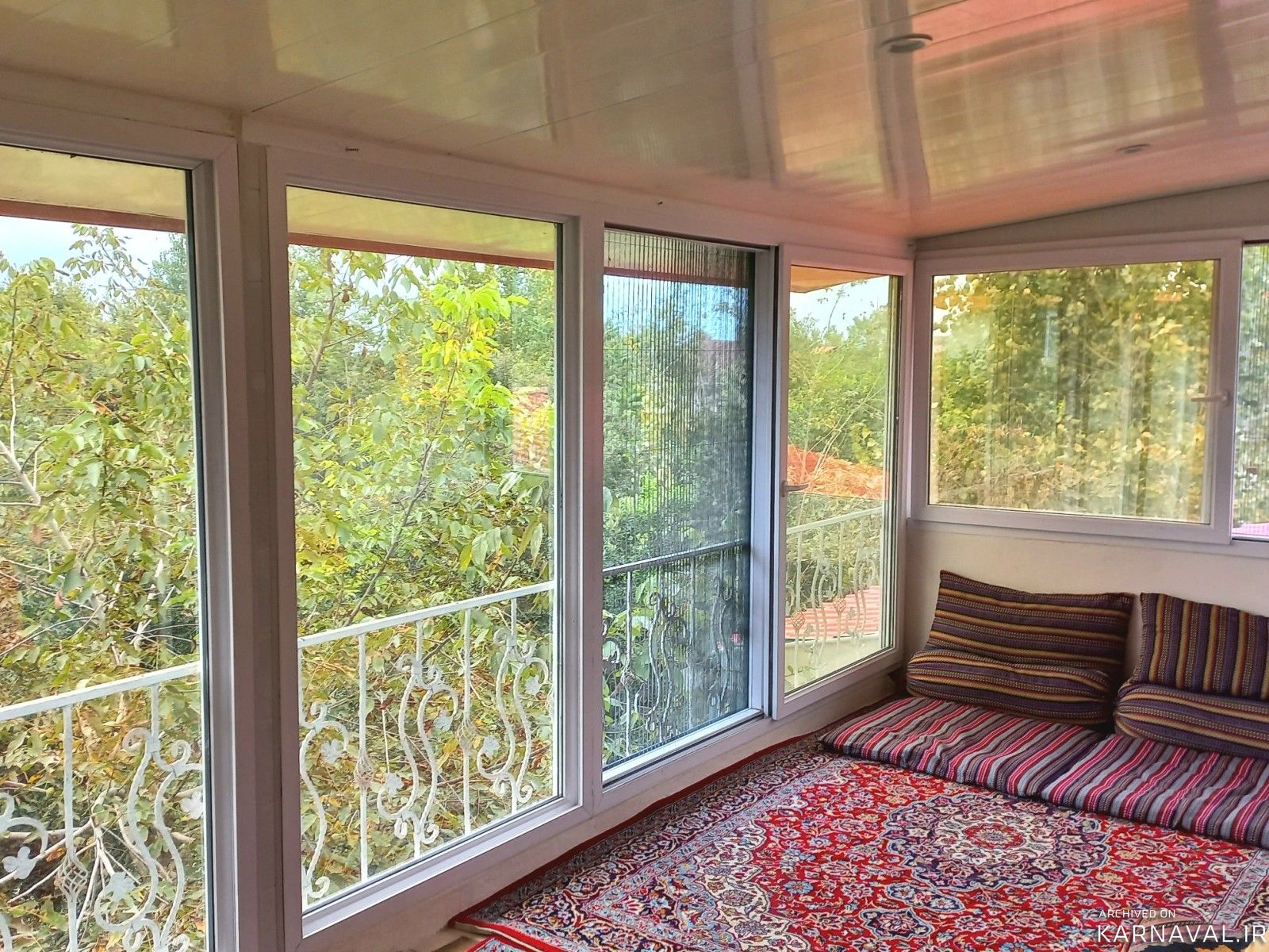 ویلای تک خواب نوساز با منظره‌ی کوهستان