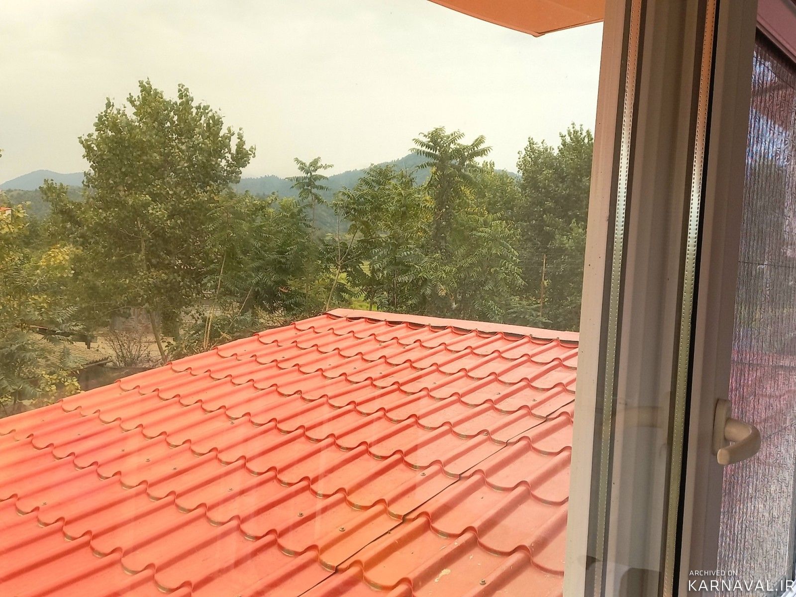 ویلای تک خواب نوساز با منظره‌ی کوهستان