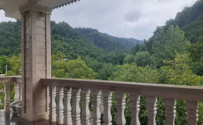 ویلای سهخوابه ۲۵۰متری لب رود خونه و جنگل ویلای سهخوابه ۲۵۰متری لب رود خونه و جنگل