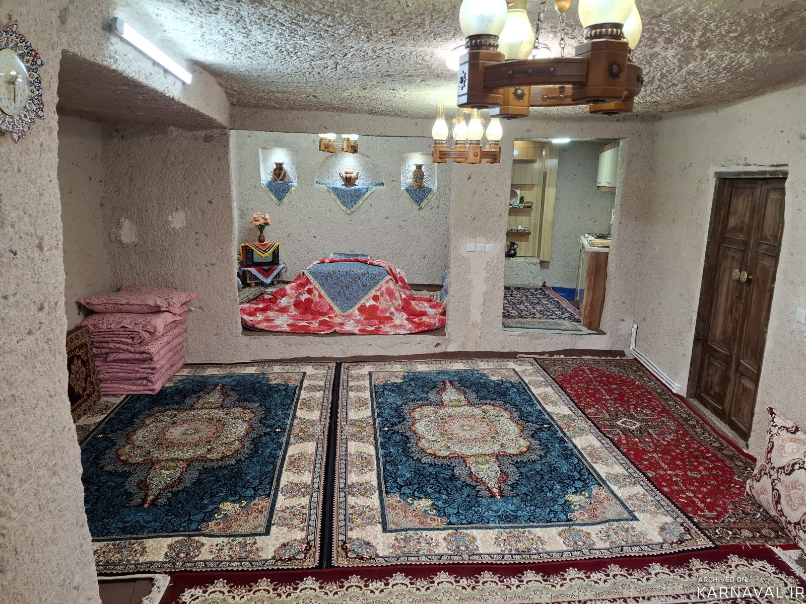 خانه سنگی سوین در روستا کندوان با منظره فوق العاده خانه سنگی سوین در روستا کندوان با منظره فوق العاده