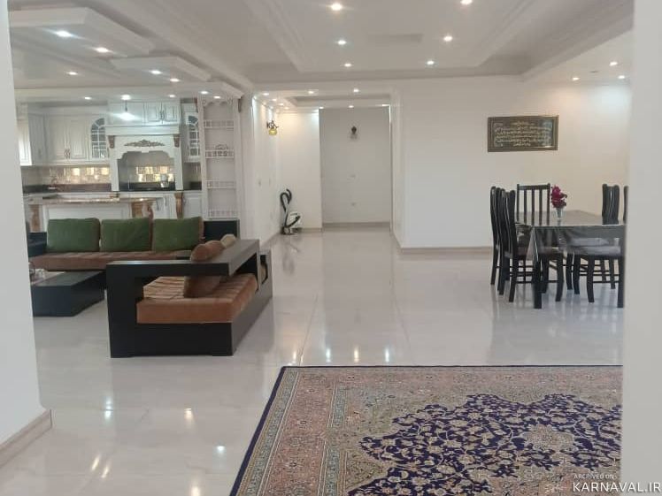ویلای سه خوابه به همراه باغ زیبا و حوض در حیاط
