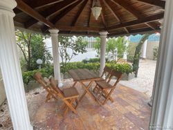 ویلای دوخوابه جنگلی استخر دار ویلای دوخوابه جنگلی استخر دار