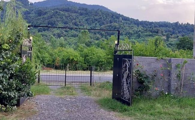ویلای دربستی باویوی رودخانه وکوه ویلای دربستی باویوی رودخانه وکوه