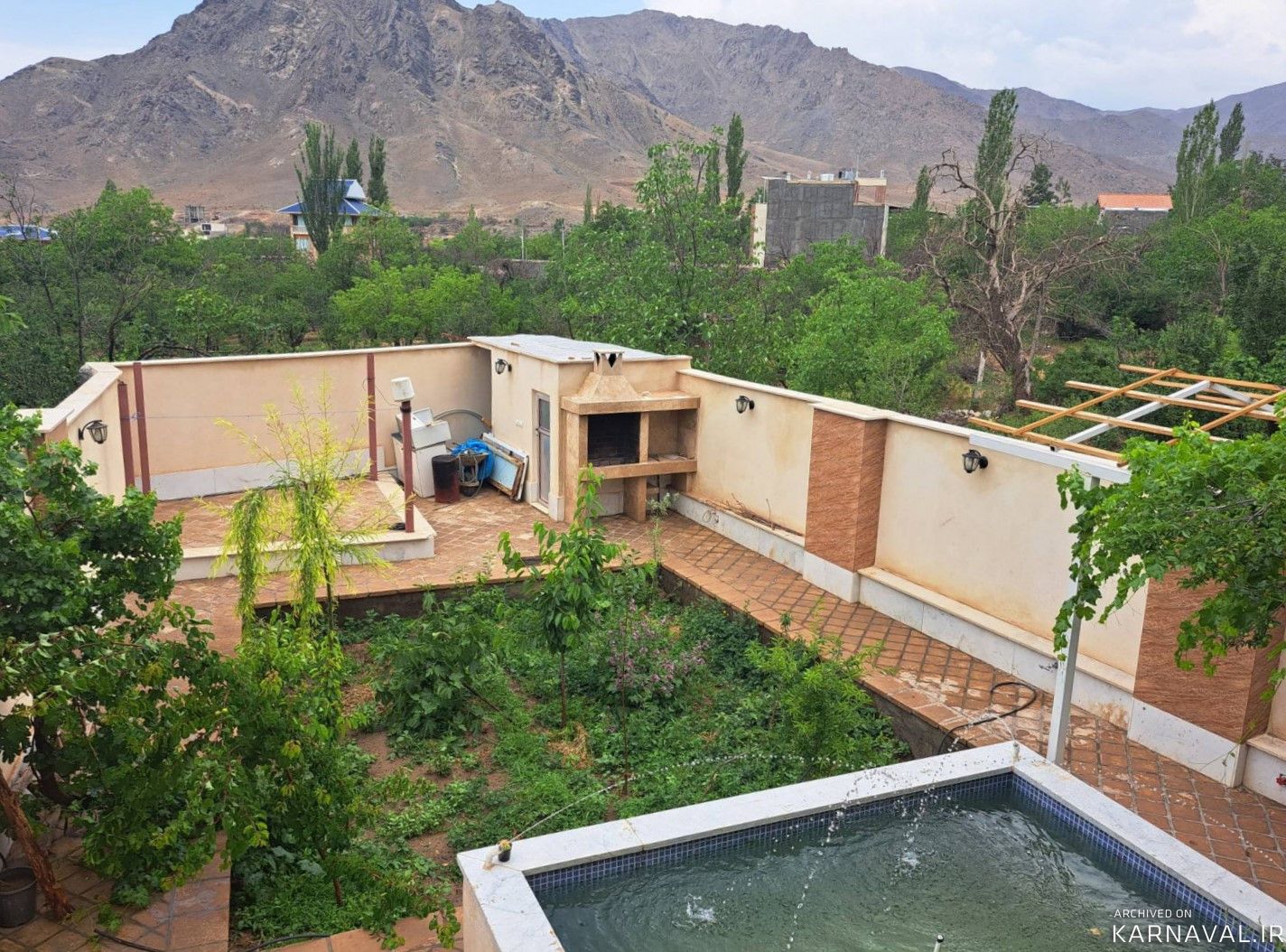 ویلای خوش منظره با حیاطی دنج و دلباز