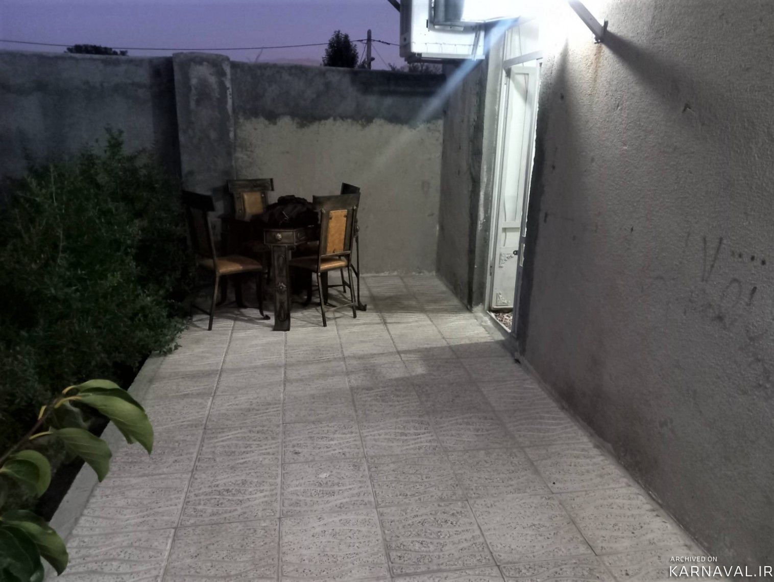 واحد مبله دو خوابه با حیاطی دربست