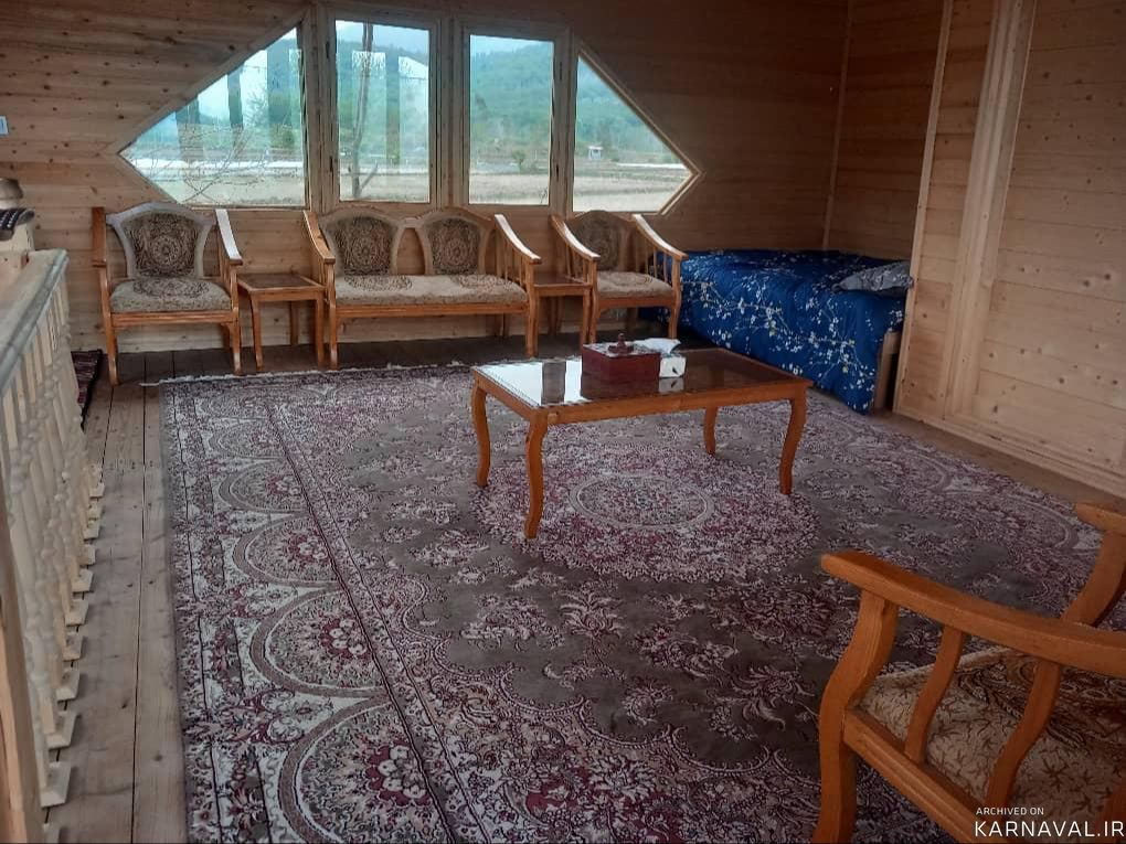 کلبه چوبی و دوبلکس عسل