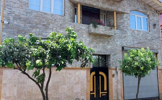 خانهی مبلهی سردارجنگل خانهی مبلهی سردارجنگل