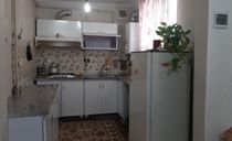 واحد دو خوابه با حیاطی دربست واحد دو خوابه با حیاطی دربست