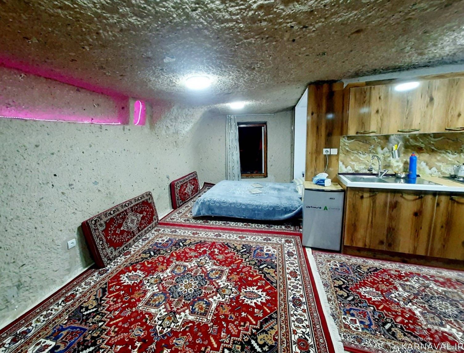 سوئیت صخره‌ای دنج ارسلان با چشم‌اندازی زیبا