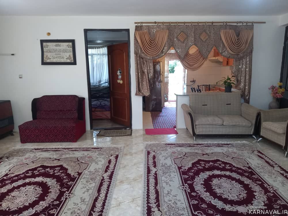واحد ویلایی و تک خوابه استخردار