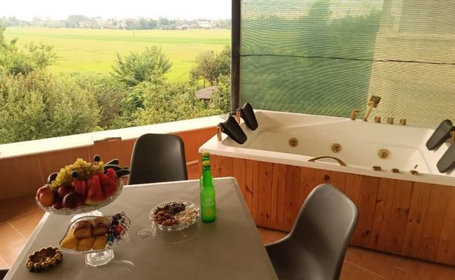 ویلای دوبلکس سه خوابه با تراسی دنج و جکوزی ویلای دوبلکس سه خوابه با تراسی دنج و جکوزی