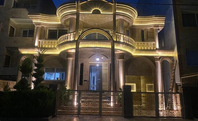 ویلایی مدرن و زیبا با منظره دریا ویلایی مدرن و زیبا با منظره دریا