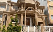 ویلایی مدرن و زیبا با منظره دریا ویلایی مدرن و زیبا با منظره دریا