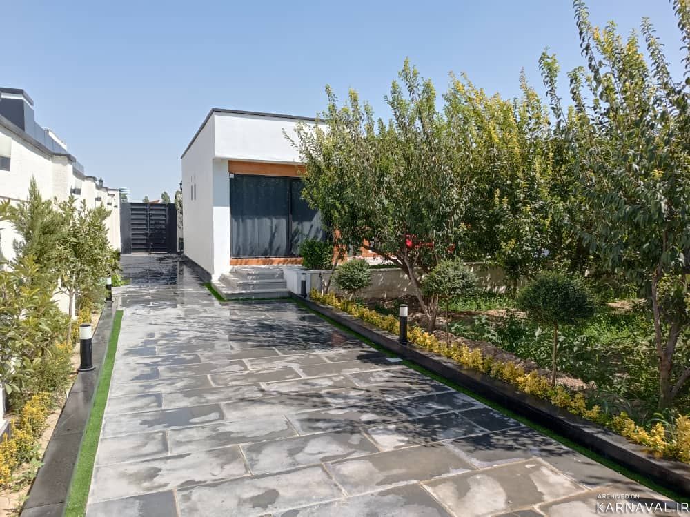ویلای استخردار آبسرد نیکا