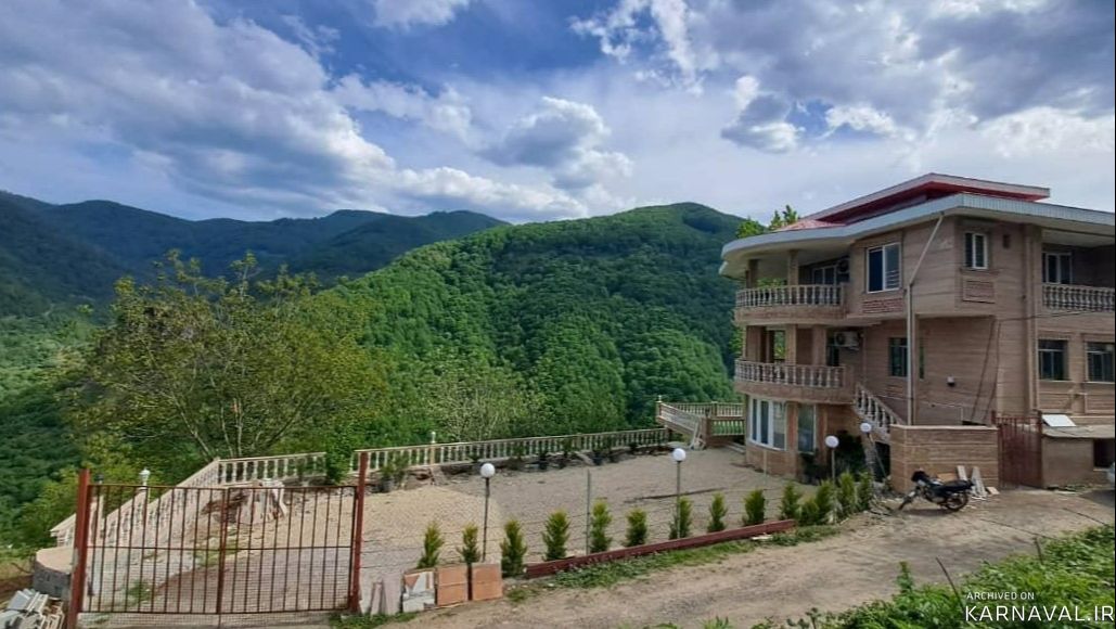 ویلای پنج خوابه استخردار با فوتبالدستی و بیلیارد ویلای پنج خوابه استخردار با فوتبالدستی و بیلیارد