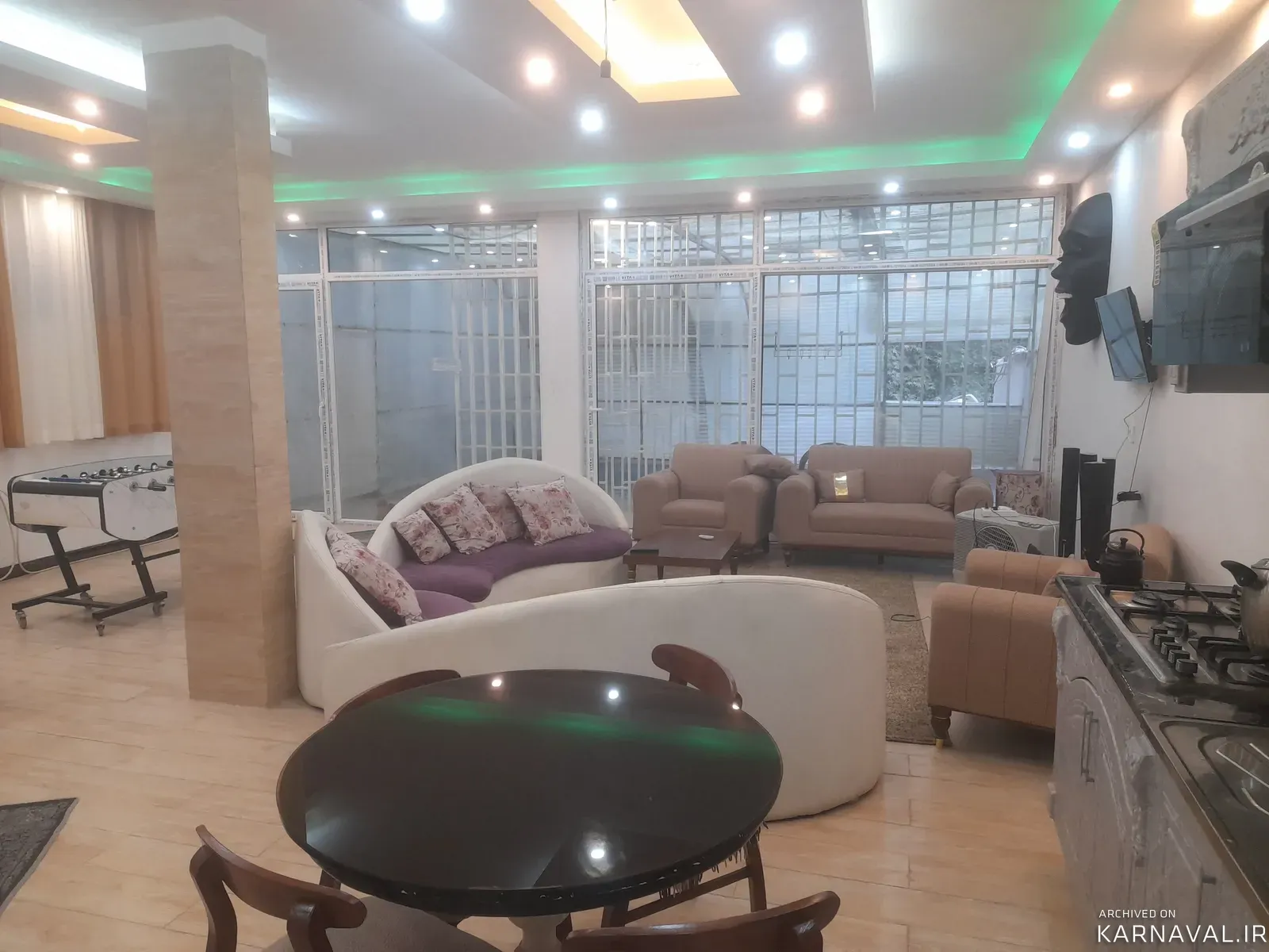 ویلا استخردار آبگرم صدف طلایی کردان