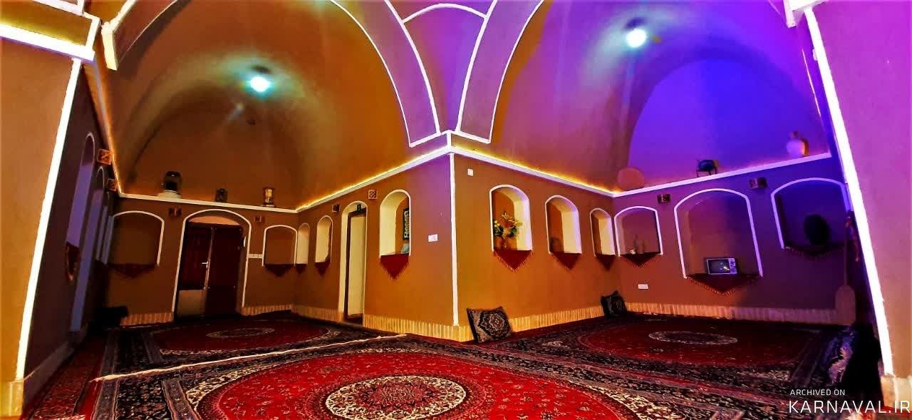 اقامتگاه بومگردی غزل