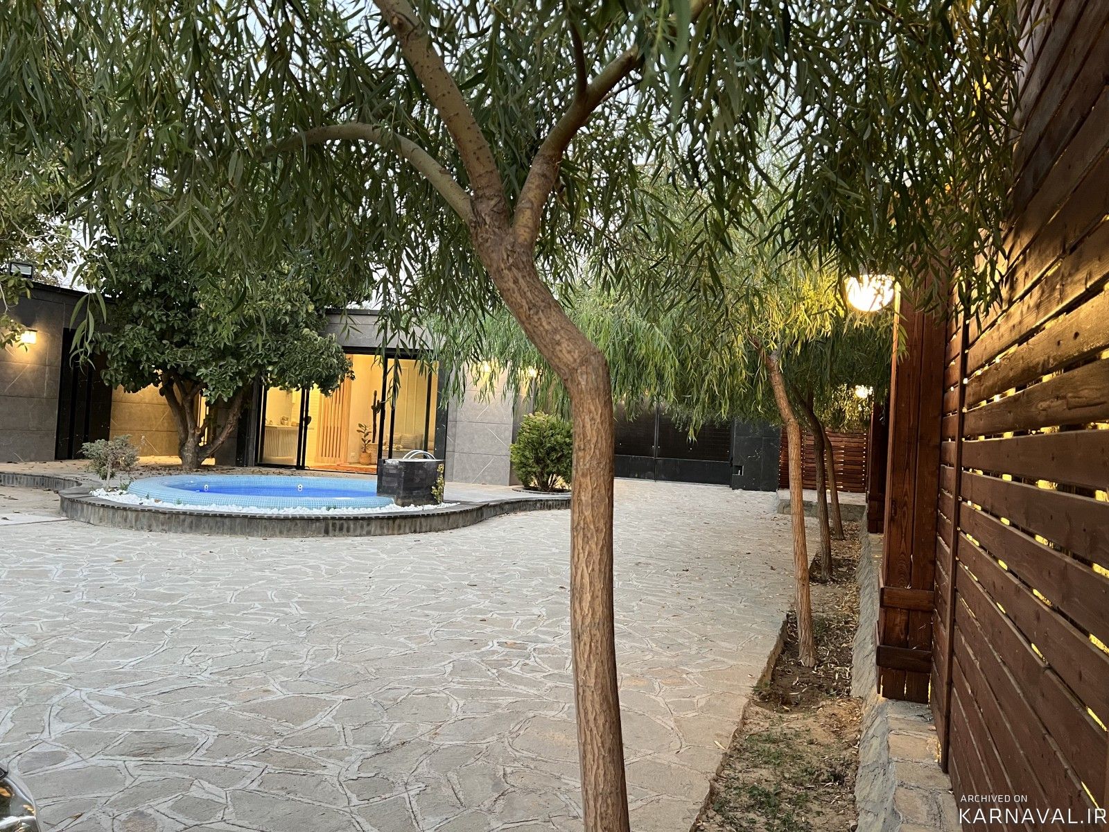 ویلای استخردار "شقایق" ویلای استخردار "شقایق"