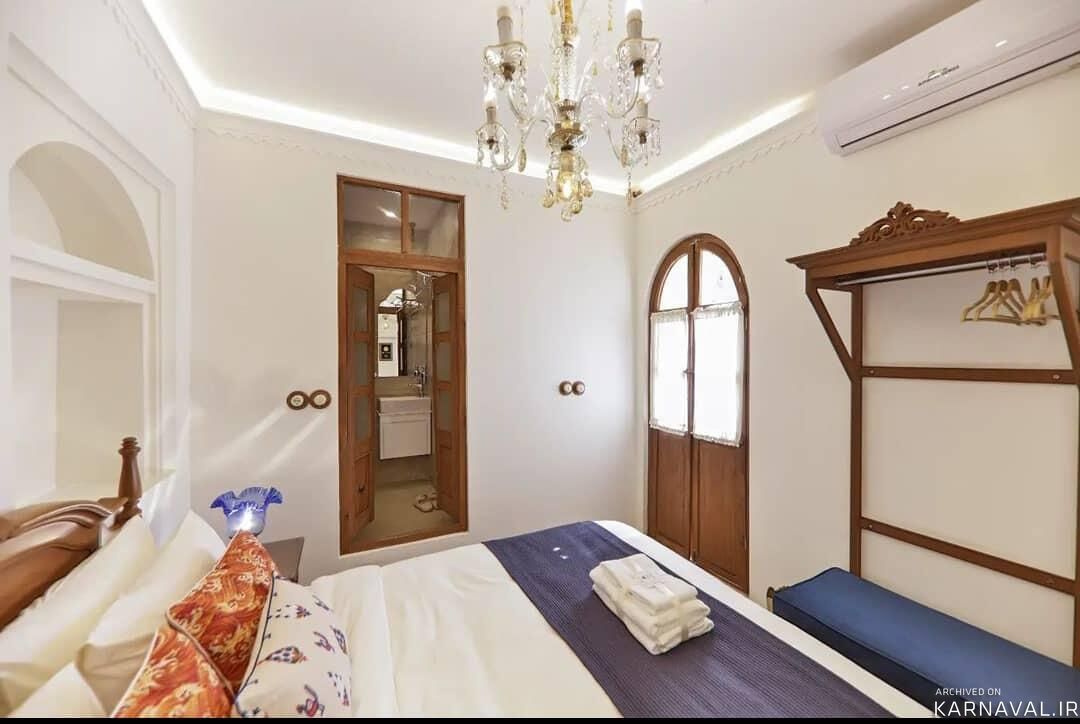 "اتاق آبان" عمارت سحرخیزان "اتاق آبان" عمارت سحرخیزان