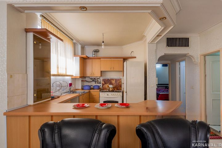 آپارتمان لوکس سی و سه پل وچهارباغ پیاده