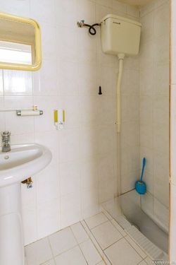 آپارتمان لوکس سی و سه پل وچهارباغ پیاده آپارتمان لوکس سی و سه پل وچهارباغ پیاده