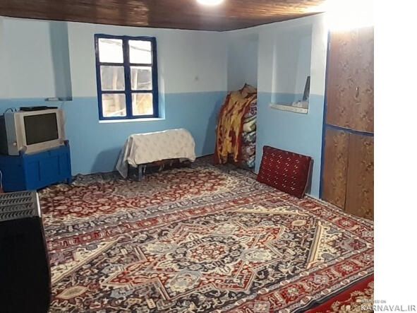 اقامتگاه بومگردی کیاتاج (خانه سنتی روستایی) ) اقامتگاه بومگردی کیاتاج (خانه سنتی روستایی) )