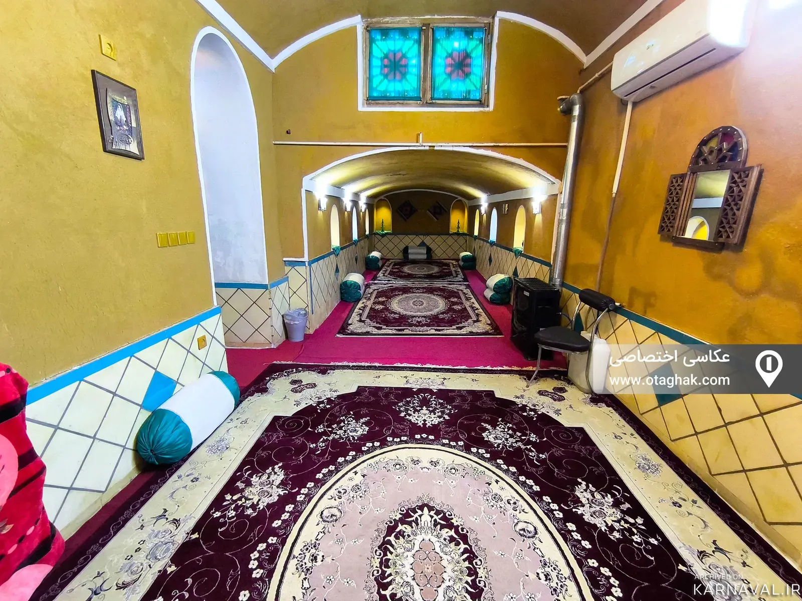 اقامتگاه بوم‌گردی ترنج (اتاق نارگل) کاشان