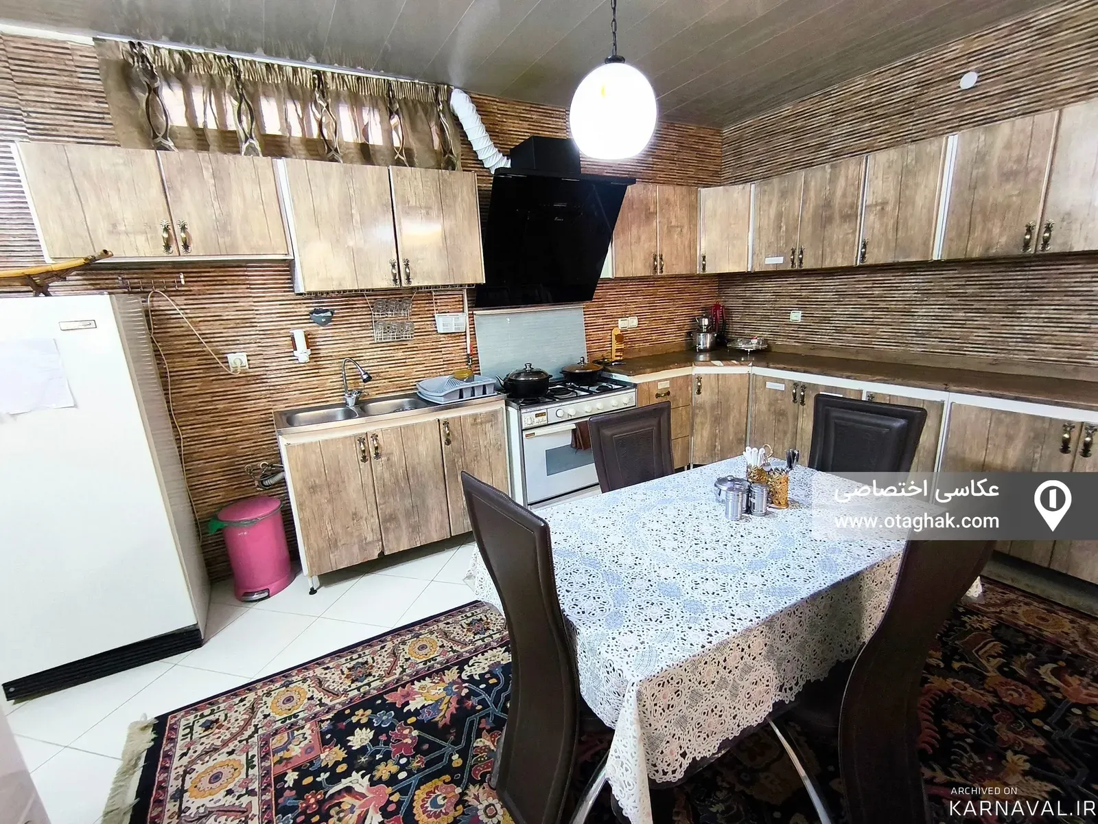 خانه مبله زیبا (جنب خانه های تاریخی) کاشان