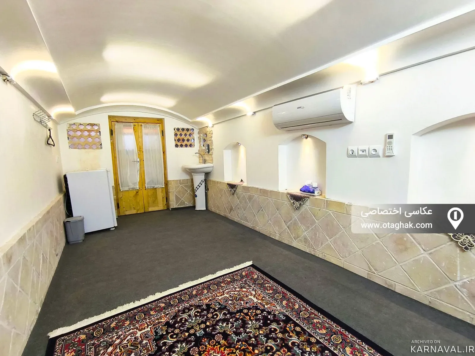 اقامتگاه بوم‌گردی بانوچ(نشیمن) آران و بیدگل