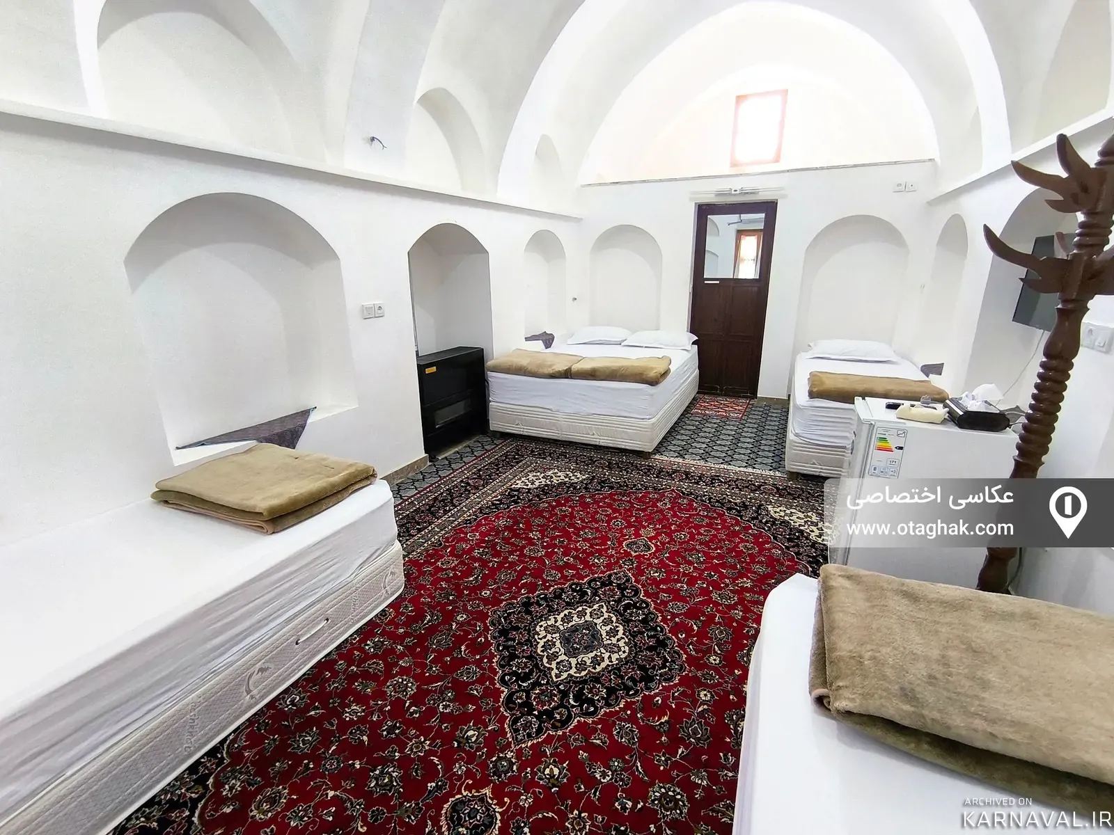 اقامتگاه بوم‌گردی خانه باغ تاریخی کیمیا (اتاق 2) کاشان